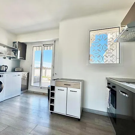 Bel 84m2 Avec Terrasse Et Parking Lejlighed *